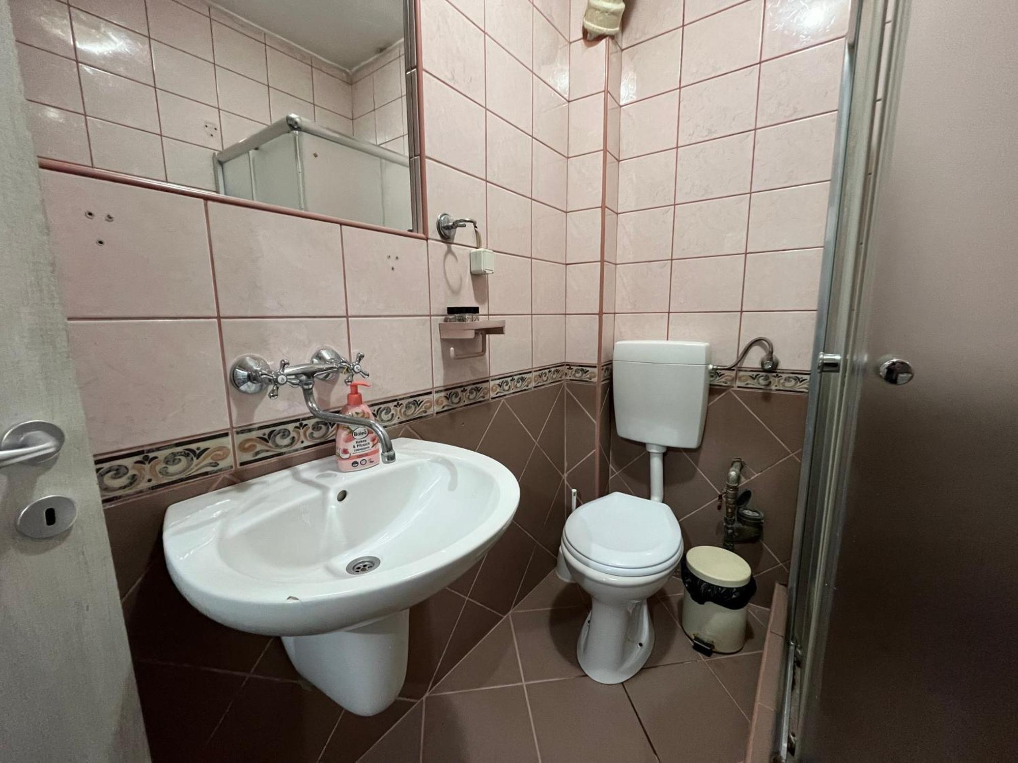M - Square Private Rooms Skopje Ruang foto